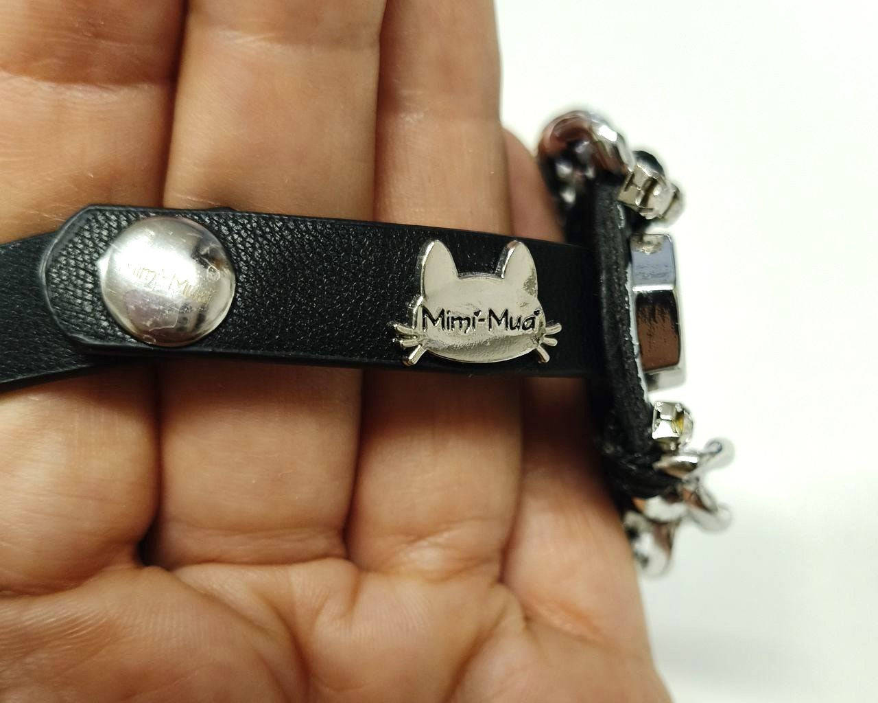 Bracciale borchiato catena e pietre Black & White – Mimi-Muà Firenze con confezione originale