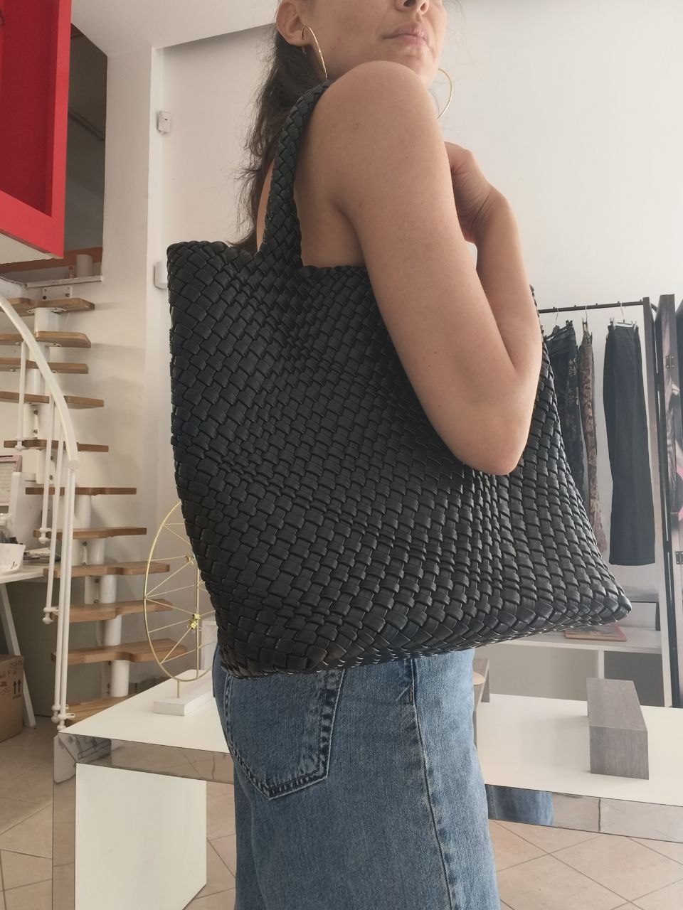 Borsa tote intrecciata nera in ecopelle – Shopper elegante capiente