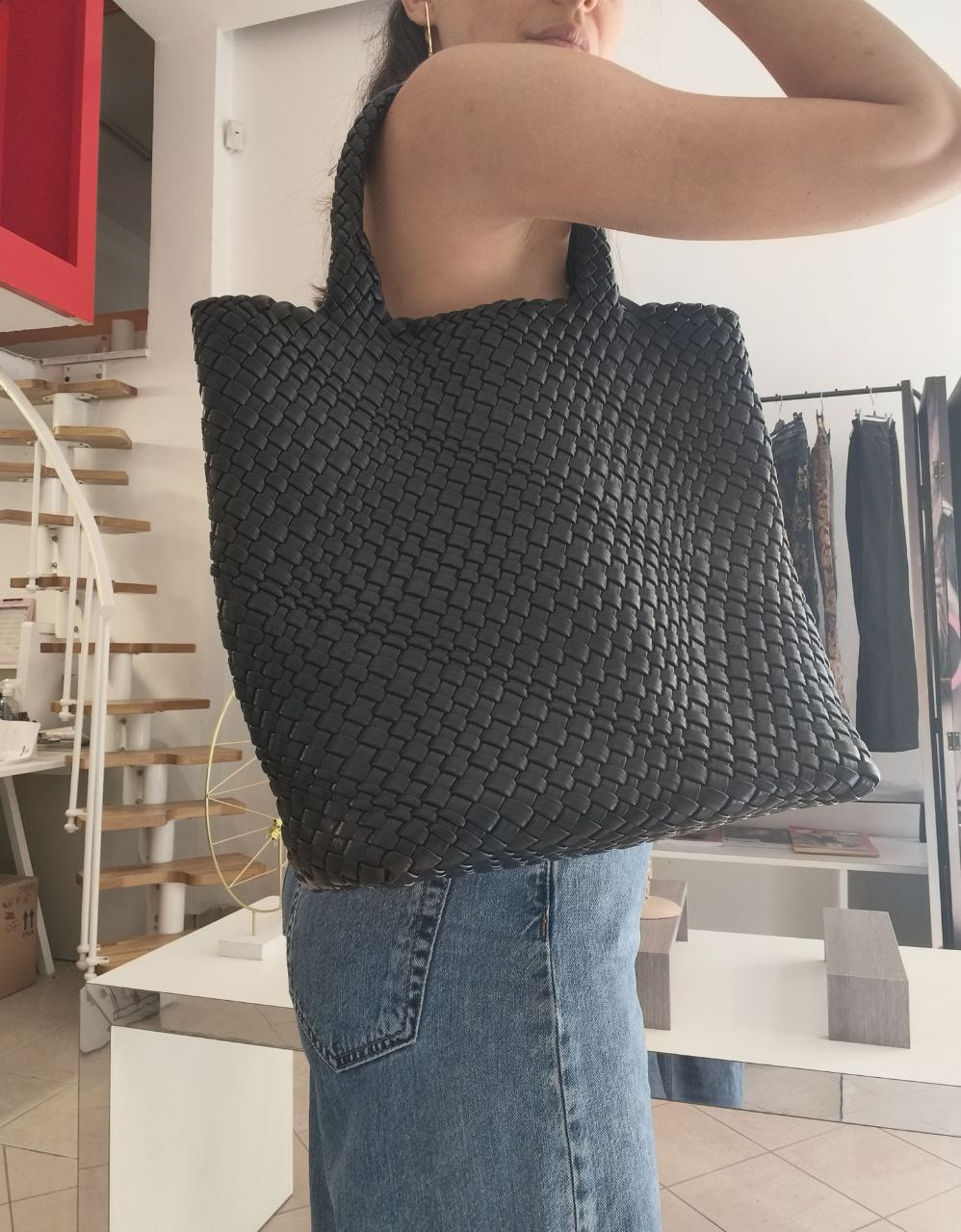 Borsa tote intrecciata nera in ecopelle – Shopper elegante capiente