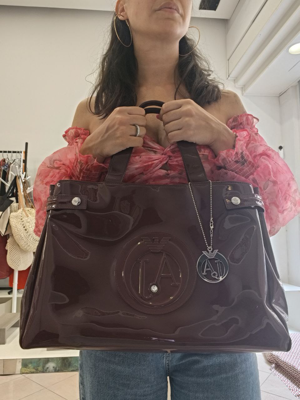 Borsa shopper Armani Jeans bordeaux in vernice con dust bag originale