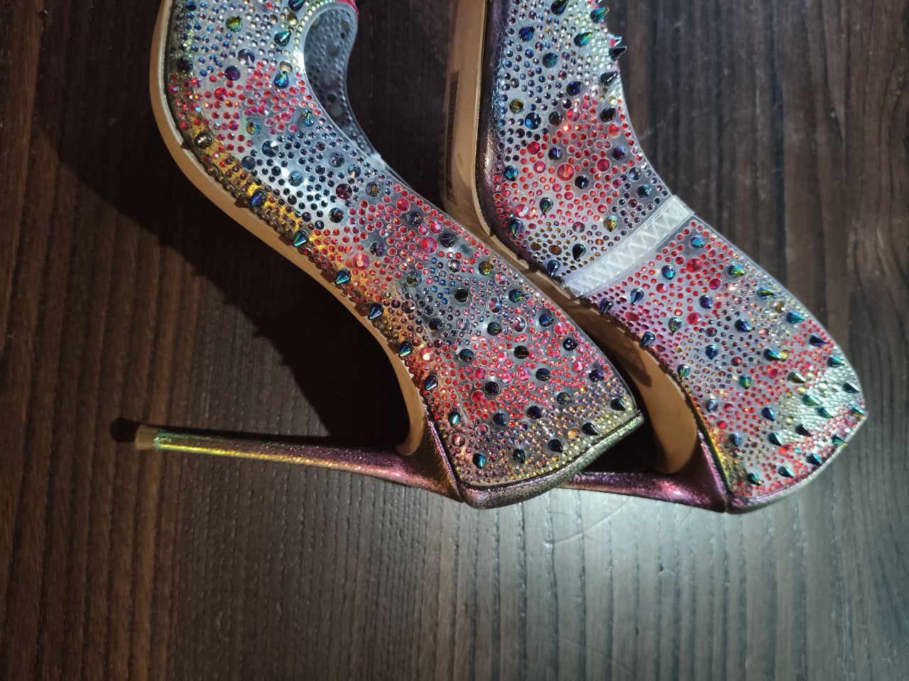 Steve Madden décolleté Villain Blue Iridescent con borchie e cristalli n.39.5