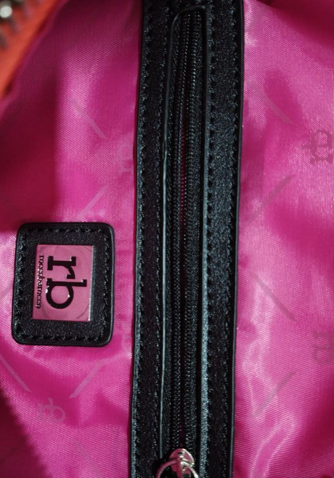 Rocco Barocco borsa fuxia con inserti arancio e neri, tracolla regolabile