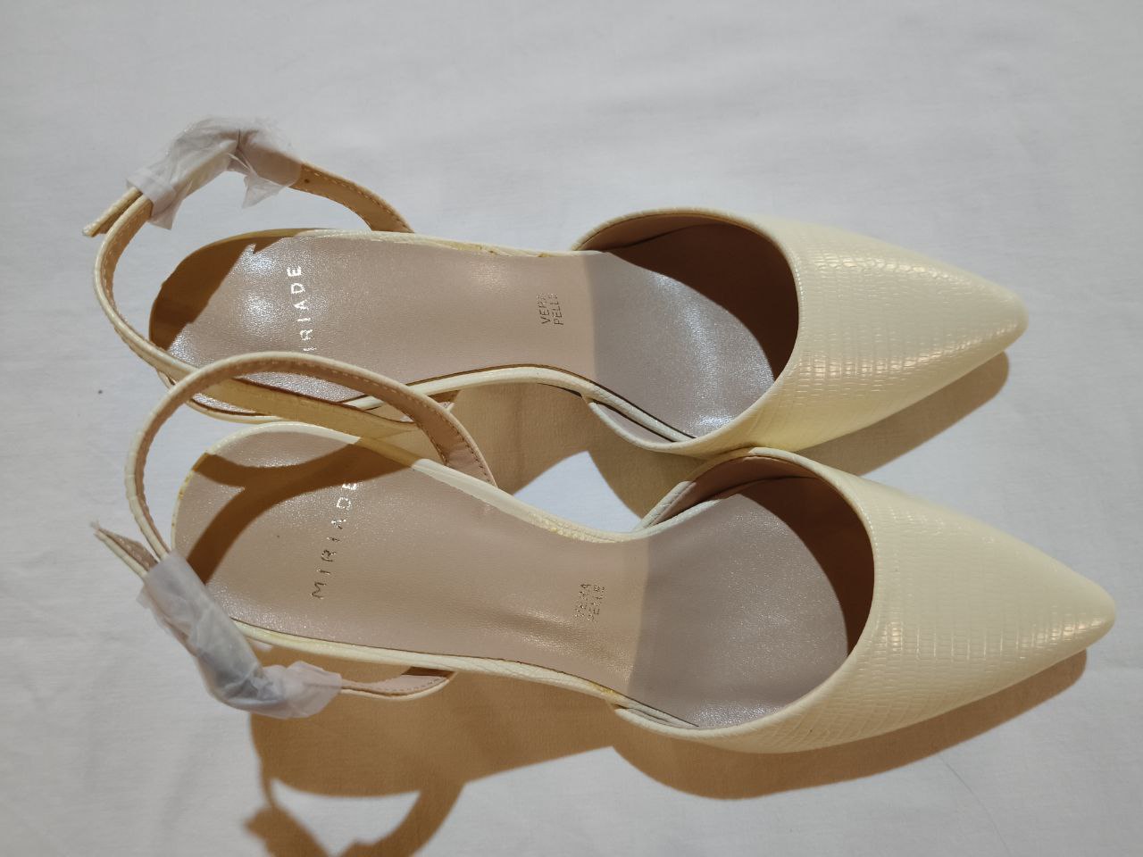 Slingback Miriade Isola Bella in vera pelle vaniglia tacco 6 cm n.37