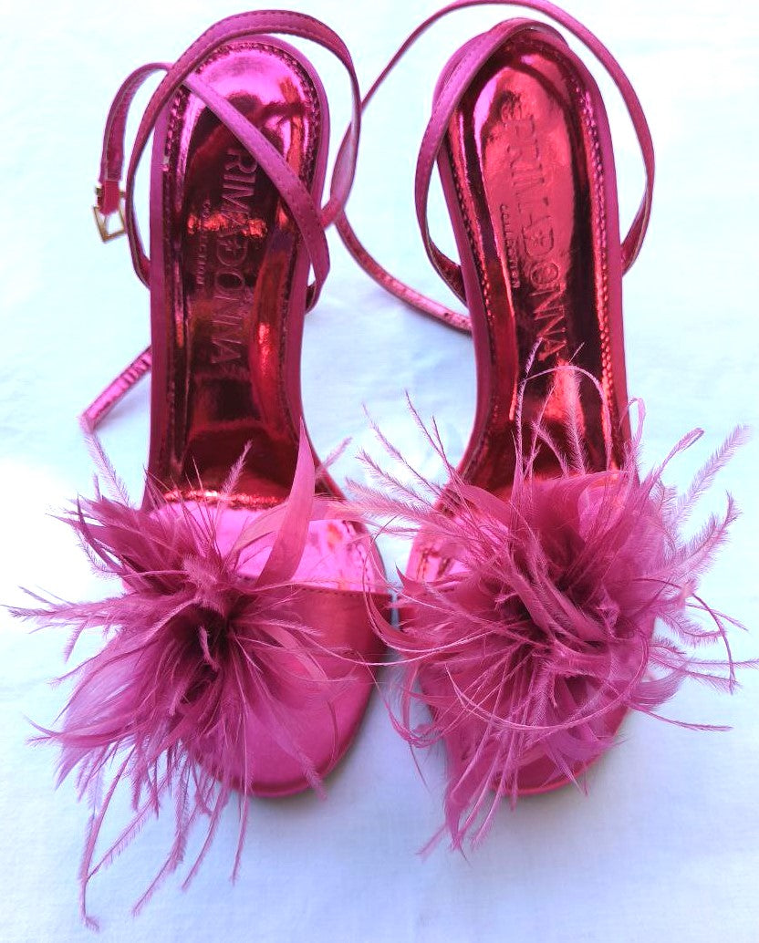 Primadonna Collection – Sandali in raso rosa con piume, tacco a spillo
