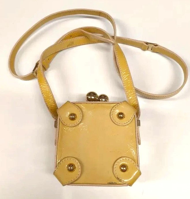 Borsa a mano Bally vintage rigida in pelle gialla con tracolla e chiusura sfera